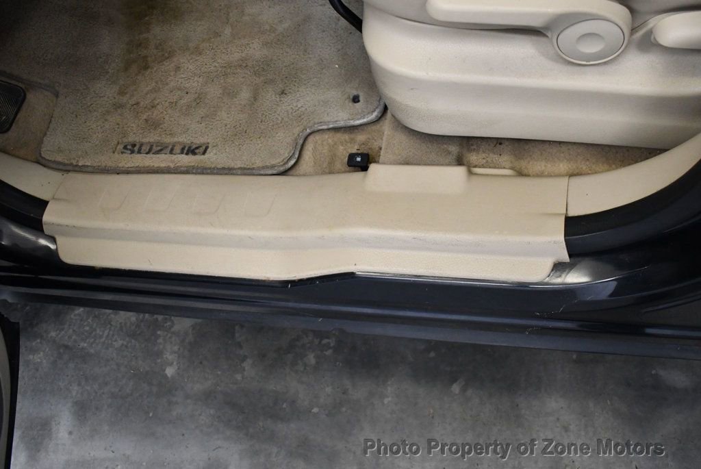 Used 2013 Suzuki Grand Vitara Limited image 10
