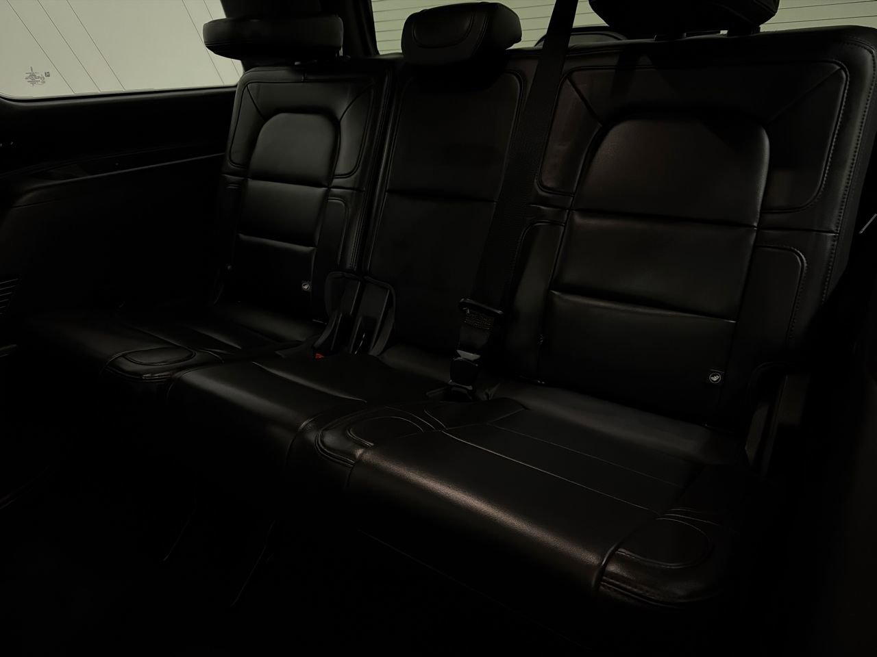 Used 2024 Lincoln Navigator Reserve w/ Monochromatic Package image 20