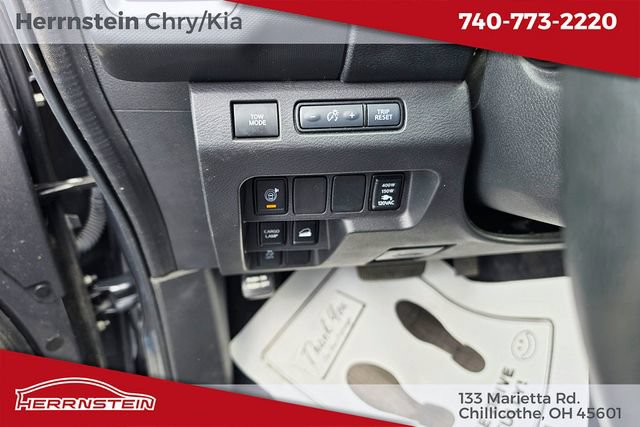 Used 2023 Nissan Frontier SV w/ SV Convenience Package AWD/4WD image 16
