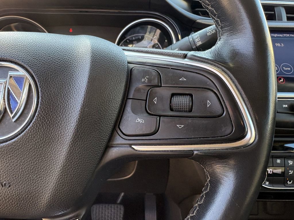 Used 2021 Buick Encore GX Select w/ Sport Touring Package image 15