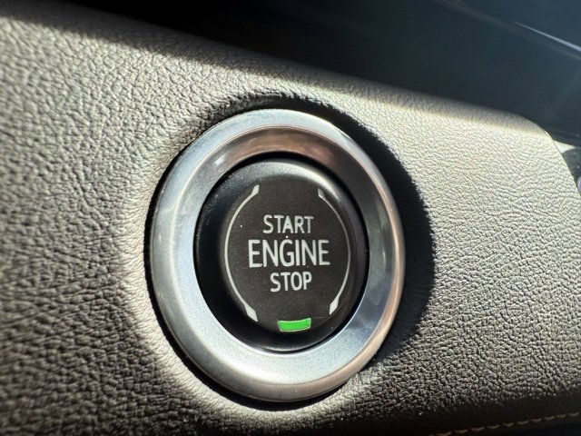 Used 2023 Cadillac Escalade ESV Premium Luxury image 30