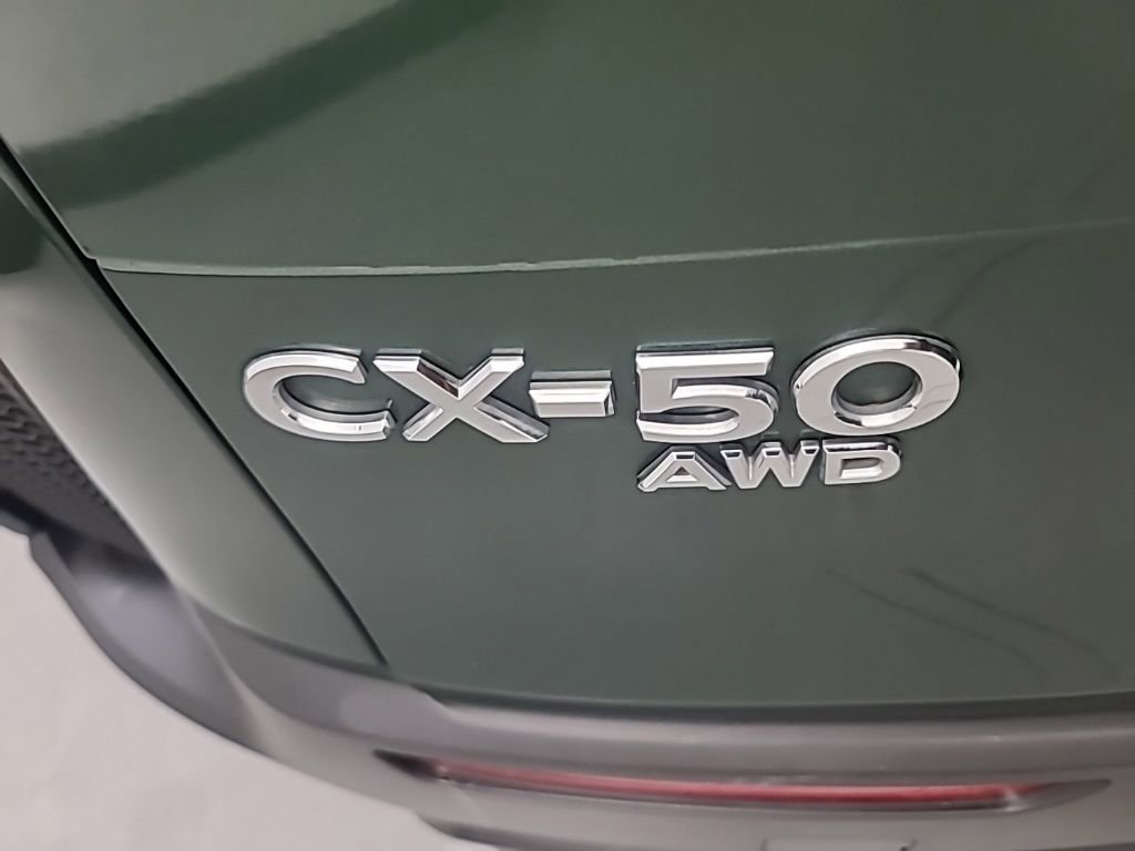 Used 2025 MAZDA CX-50 AWD 2.5 S w/ Premium Package image 11