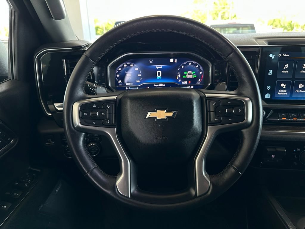 Used 2023 Chevrolet Silverado 1500 LTZ AWD/4WD image 19