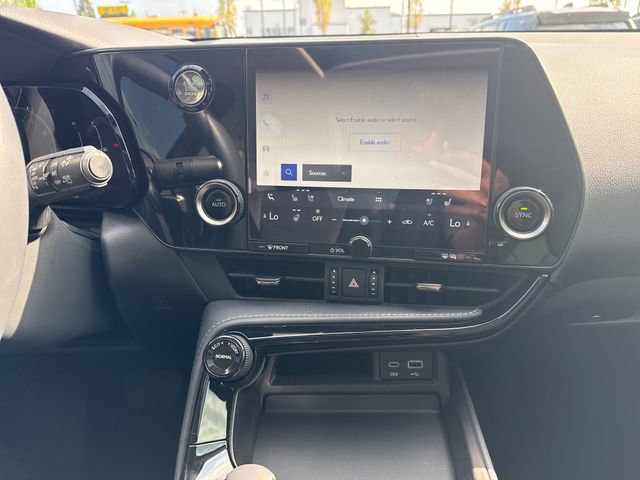 Used 2025 Lexus NX 350 AWD w/ Cold Area Package image 22