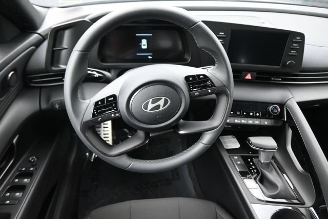 New 2026 Hyundai Elantra SEL Sport Premium FWD image 13
