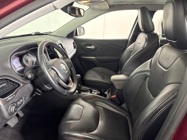 Used 2019 Jeep Cherokee Limited image 34