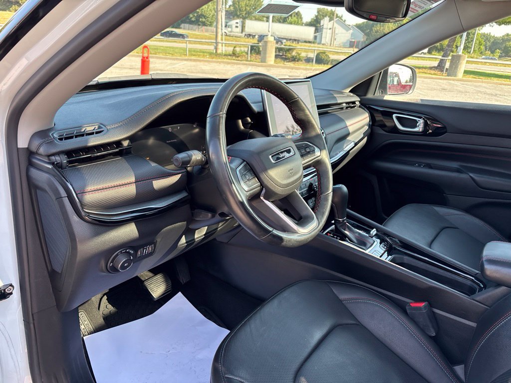 Used 2022 Jeep Compass Trailhawk w/ Trailhawk Elite Group AWD/4WD image 35