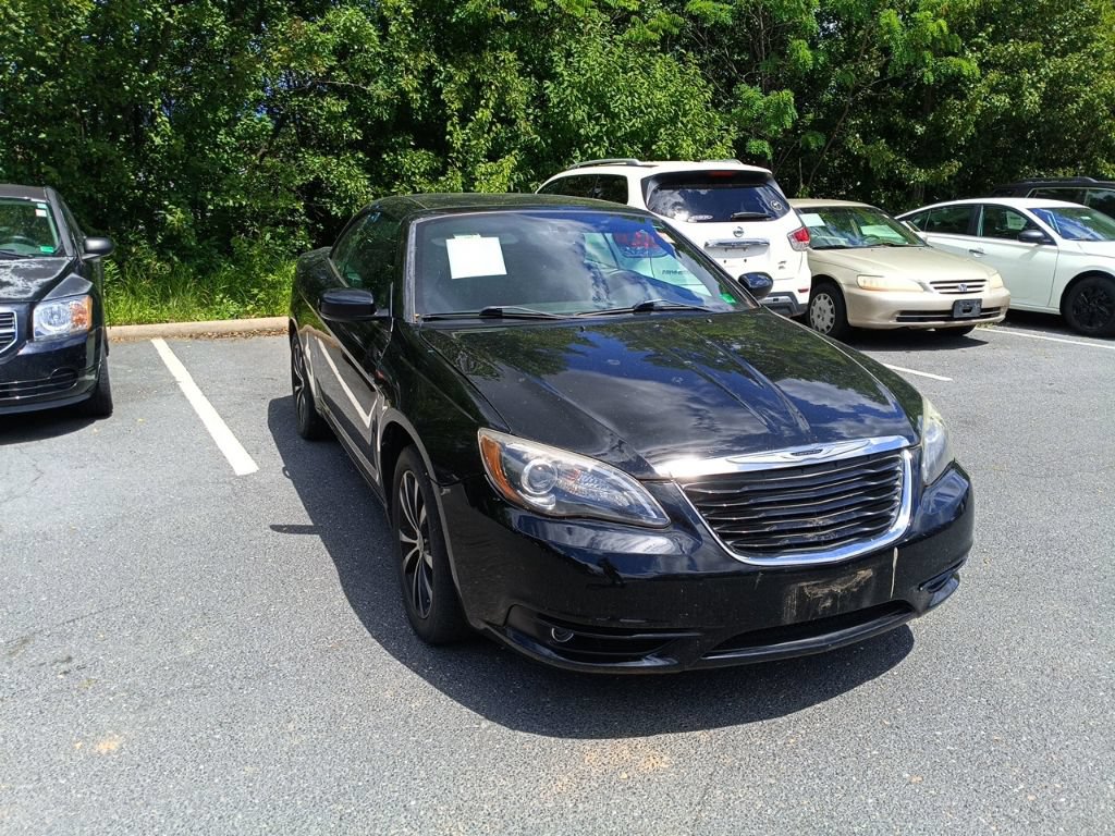 Used 2011 Chrysler 200 S