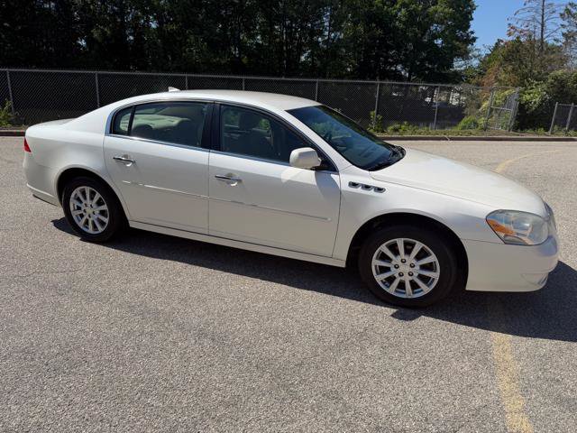 Used 2011 Buick Lucerne CXL FWD image 32