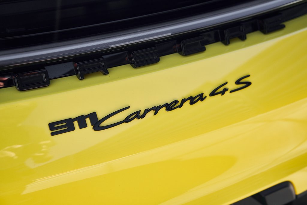 Used 2022 Porsche 911 Carrera 4S image 11