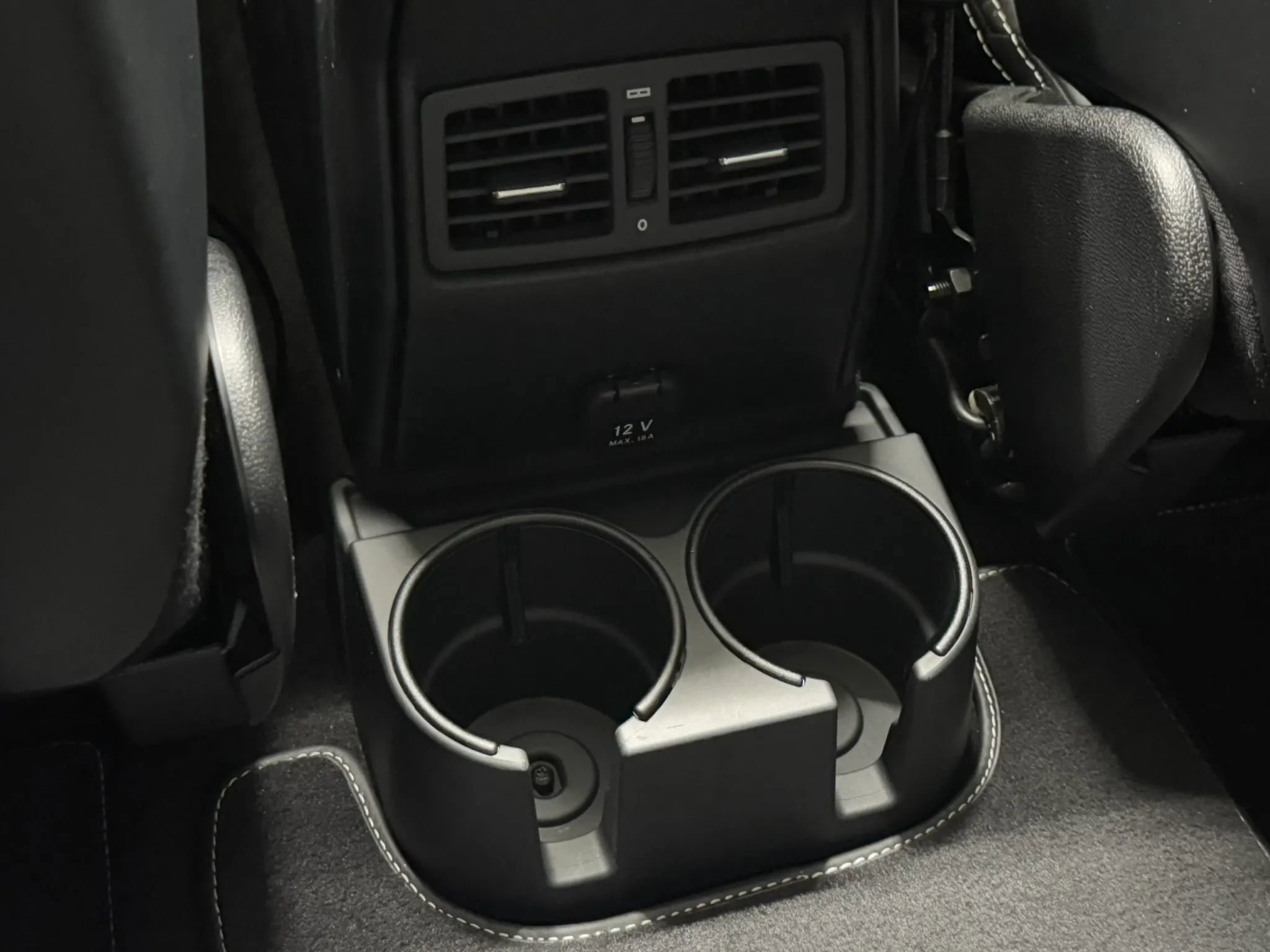 Used 2018 Mercedes-Benz G 550 Squared image 36