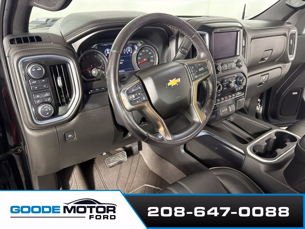 Used 2021 Chevrolet Silverado 3500 High Country w/ Technology Package AWD/4WD image 9