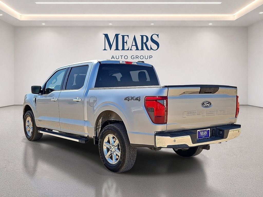 Used 2025 Ford F150 XLT w/ Equipment Group 301A Standard AWD/4WD image 3