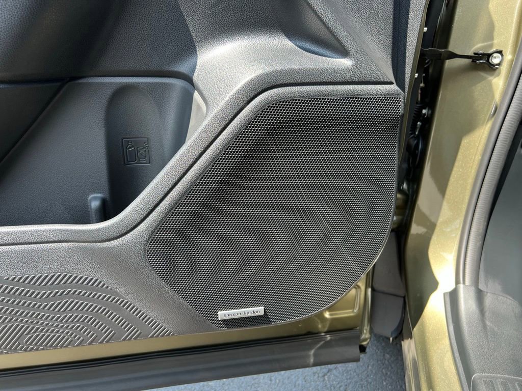 Certified 2025 Subaru Forester Limited AWD/4WD image 12