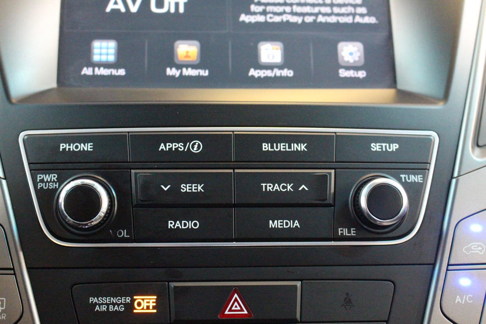 Used 2018 Hyundai Santa Fe Sport w/ 2.4L Value Package 02 image 22