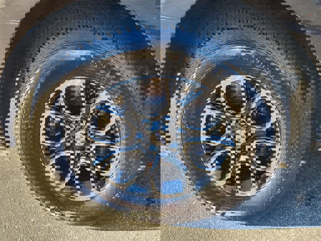 Certified 2022 Ford Expedition Max XLT image 8