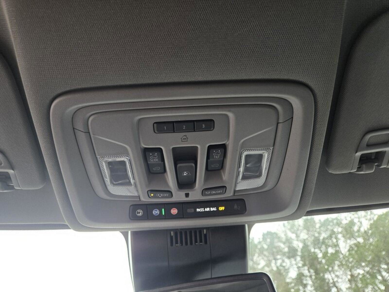 Used 2023 Chevrolet Silverado 1500 LTZ w/ LTZ Premium Texas Edition image 16