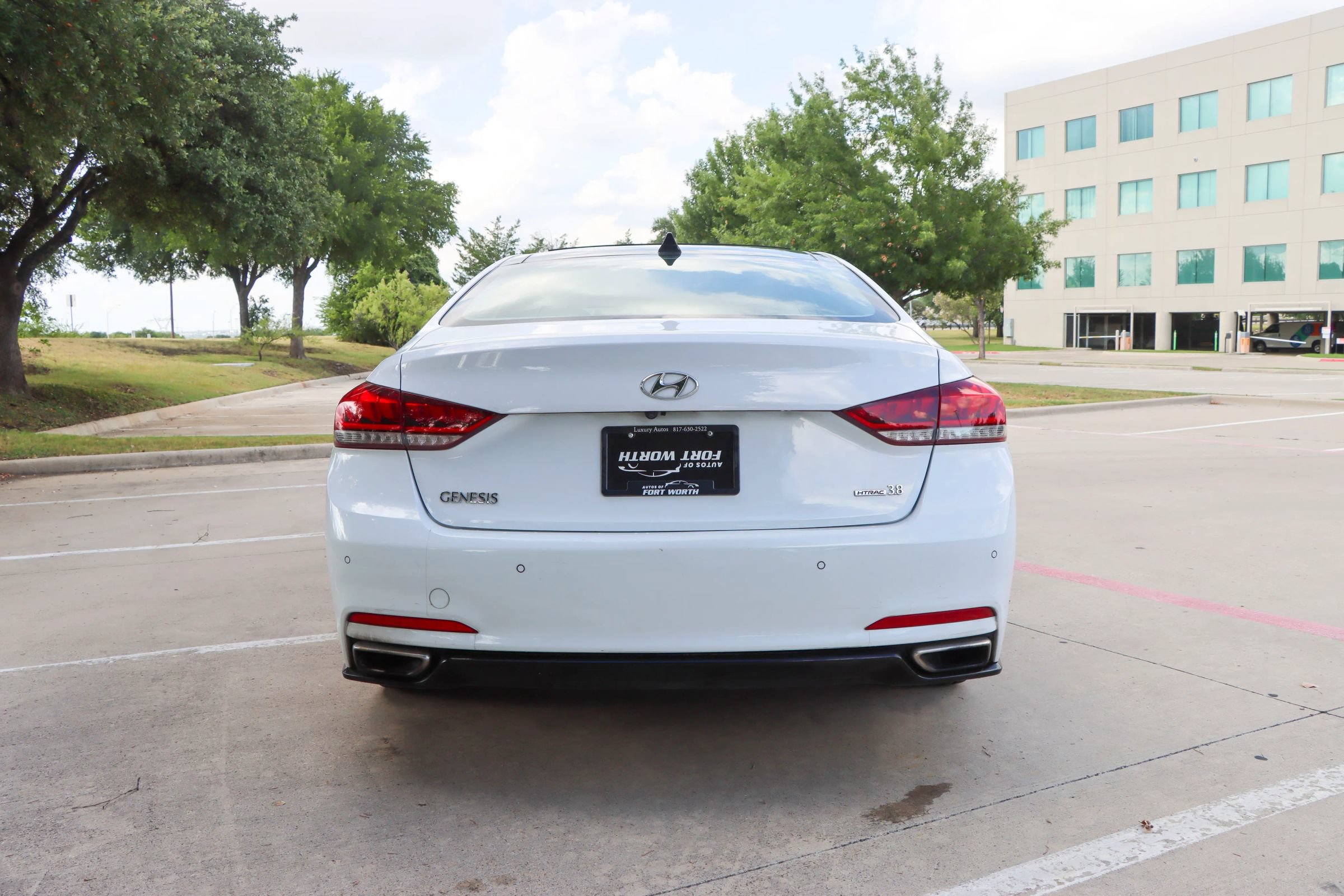 Used 2015 Hyundai Genesis 3.8 w/ Option Group 04 AWD/4WD image 6