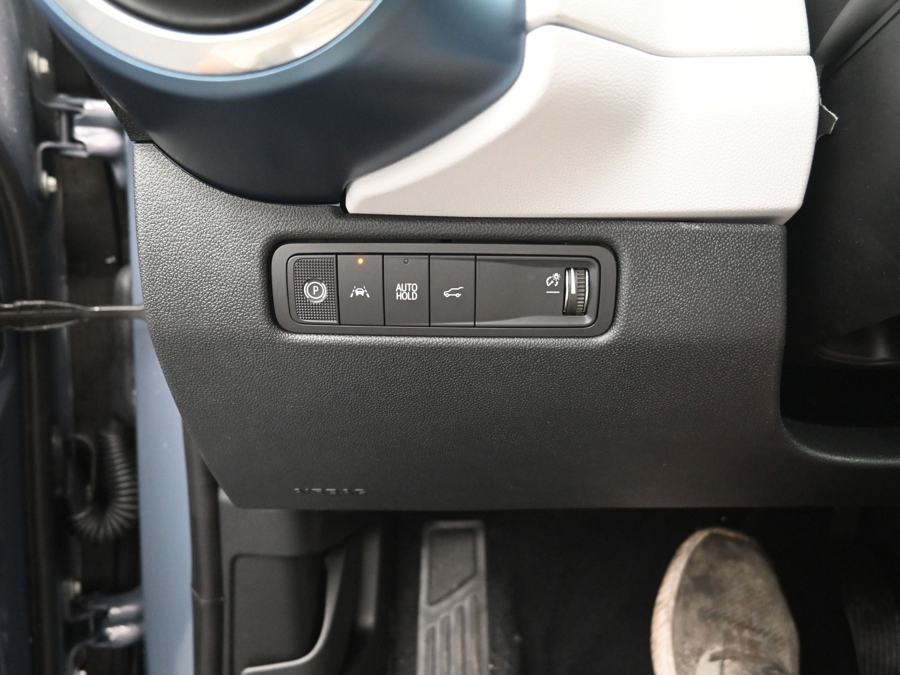 New 2026 Chevrolet Equinox EV LT image 14