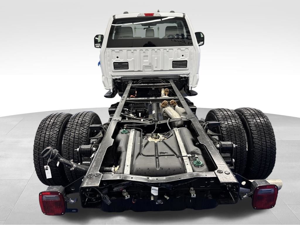 New 2026 Ford F350 XL w/ XL Chrome Package RWD image 23