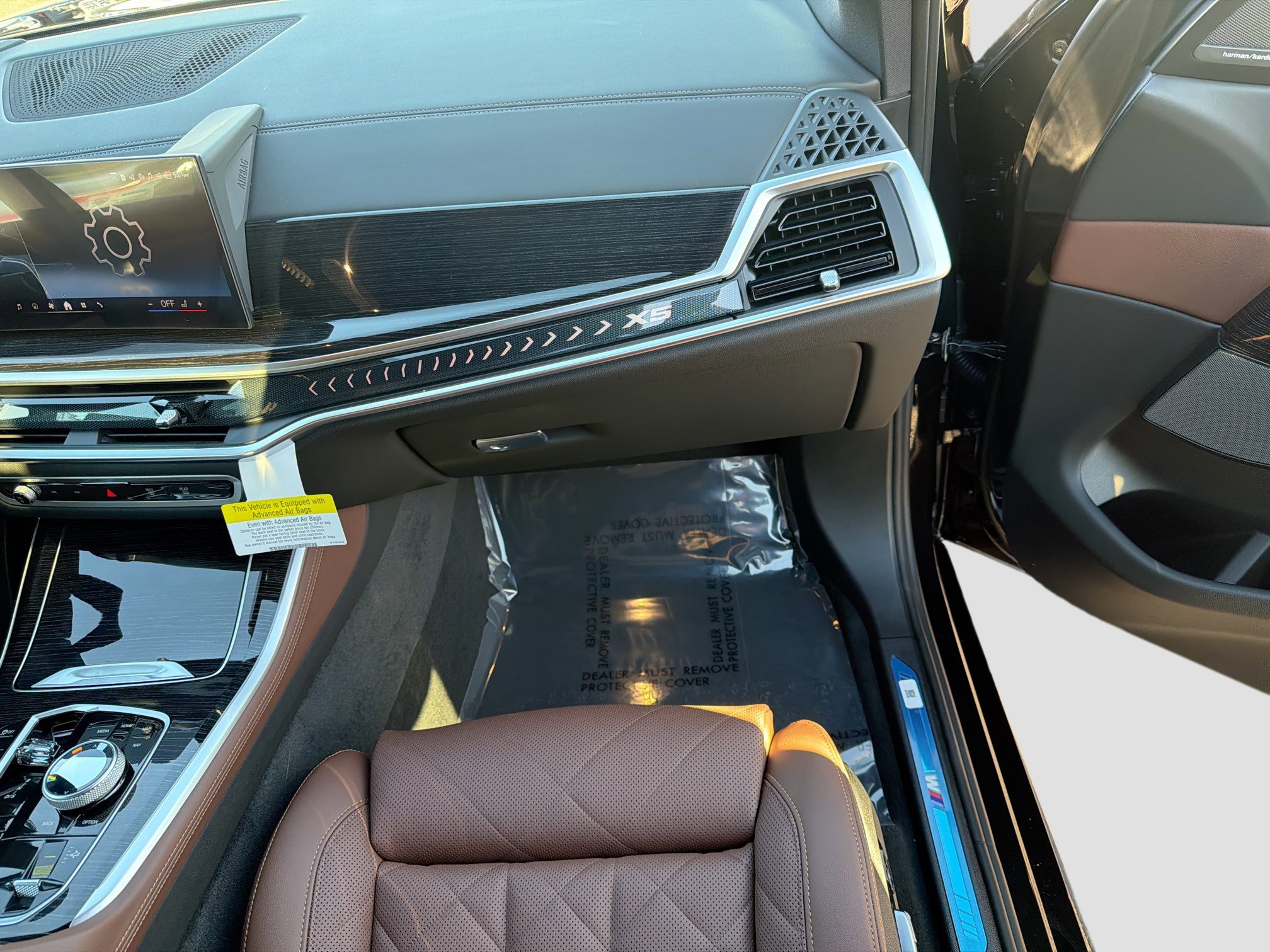 New 2026 BMW X5 xDrive50e w/ Executive Package image 18