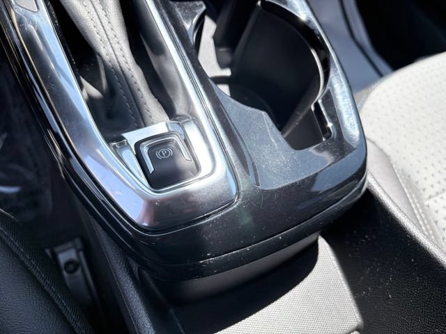 Used 2025 Chevrolet Trax LT FWD image 22
