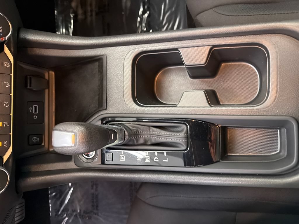 Used 2025 Nissan Sentra S FWD image 27