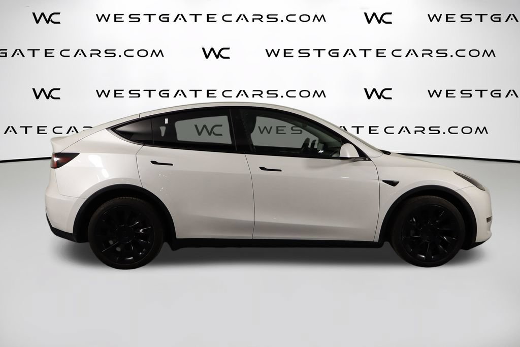 Used 2023 Tesla Model Y Long Range AWD/4WD image 47