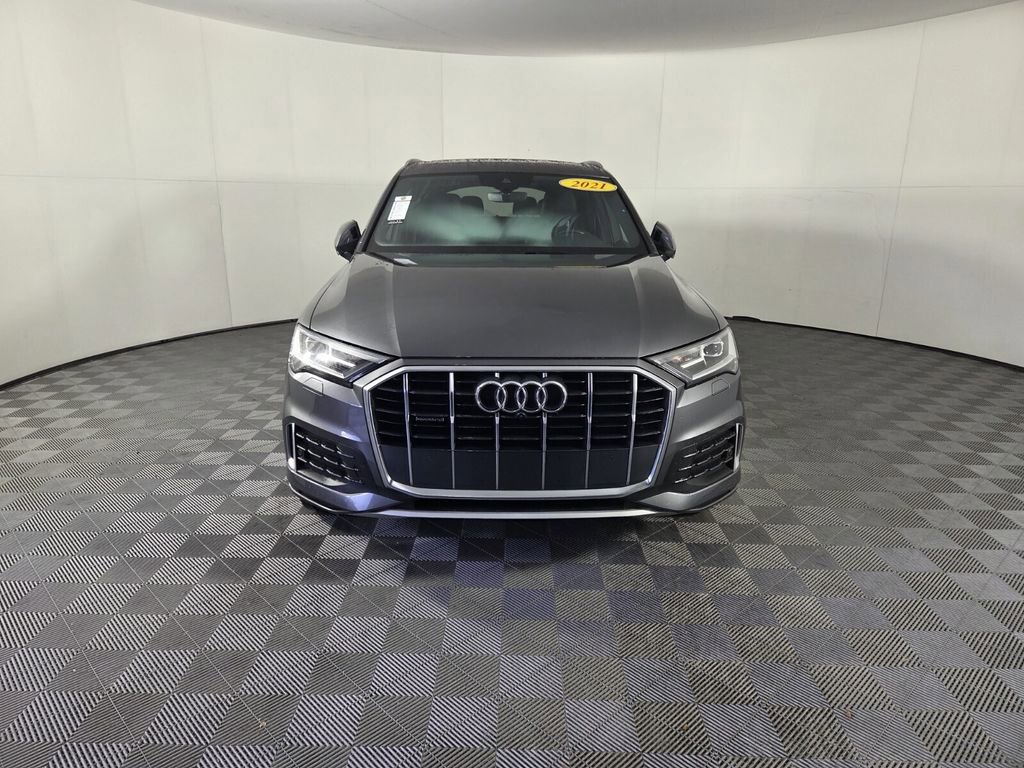 Used 2021 Audi Q7 2.0T Premium w/ Convenience Package AWD/4WD image 3