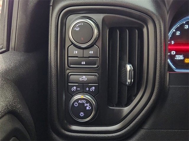 Used 2022 GMC Sierra 2500 Pro w/ Gooseneck/5TH Wheel Package image 19