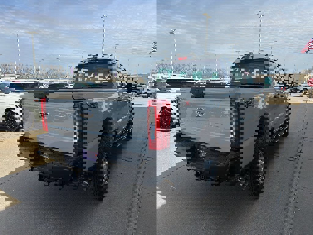 New 2026 Ford F250 XL image 5