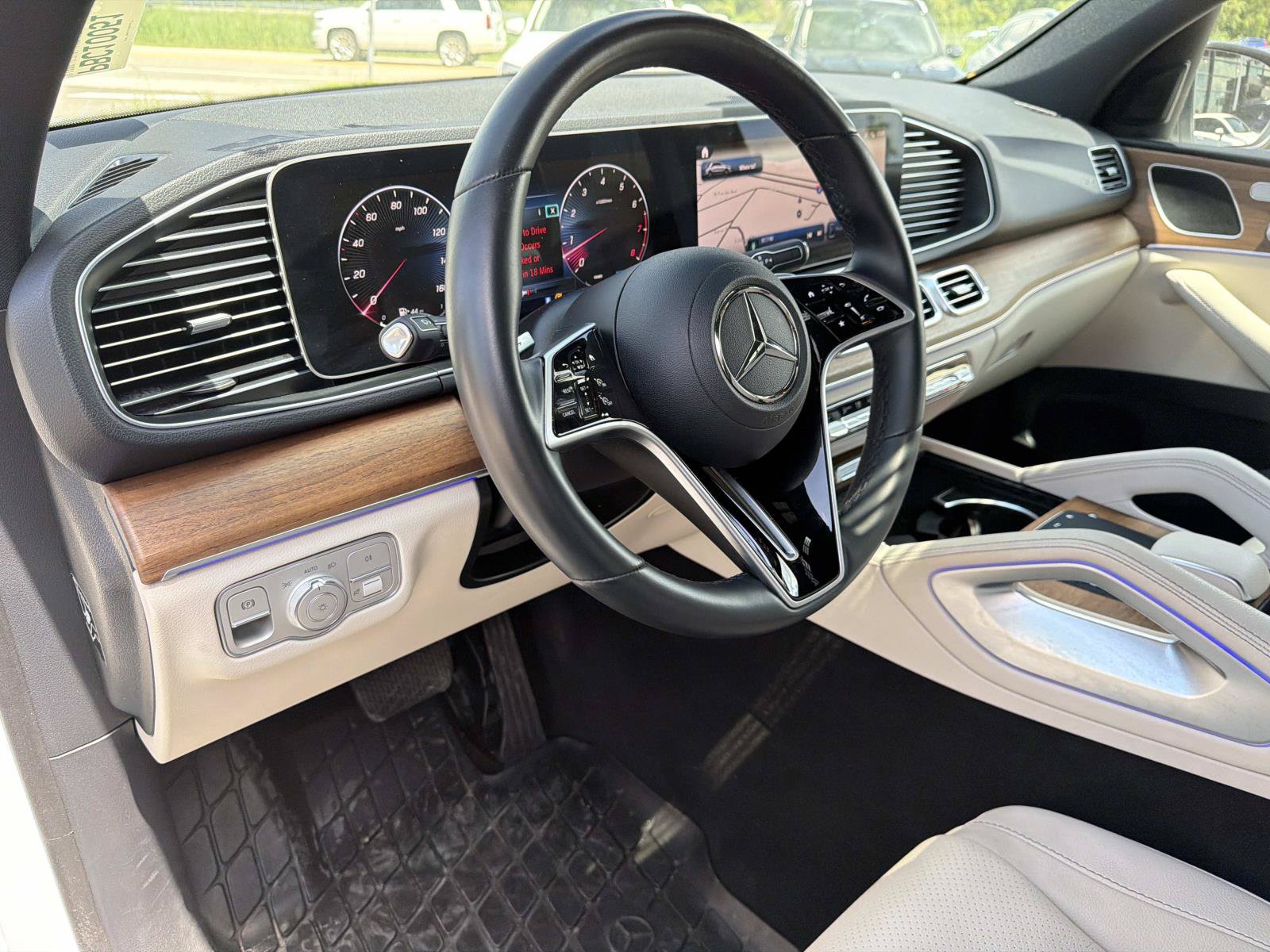 Certified 2025 Mercedes-Benz GLE 350 4MATIC image 21