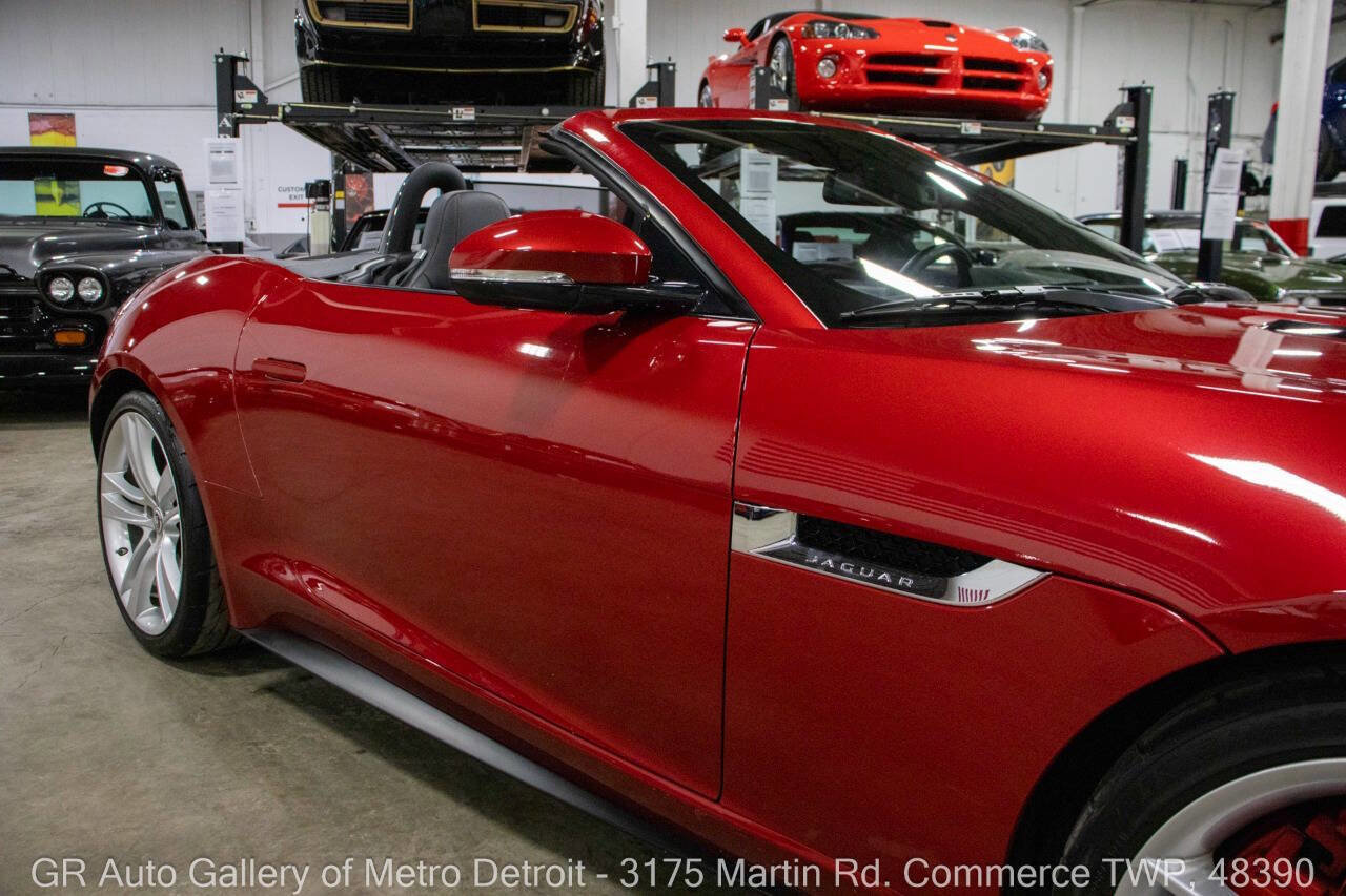 Used 2014 Jaguar F-TYPE S image 25
