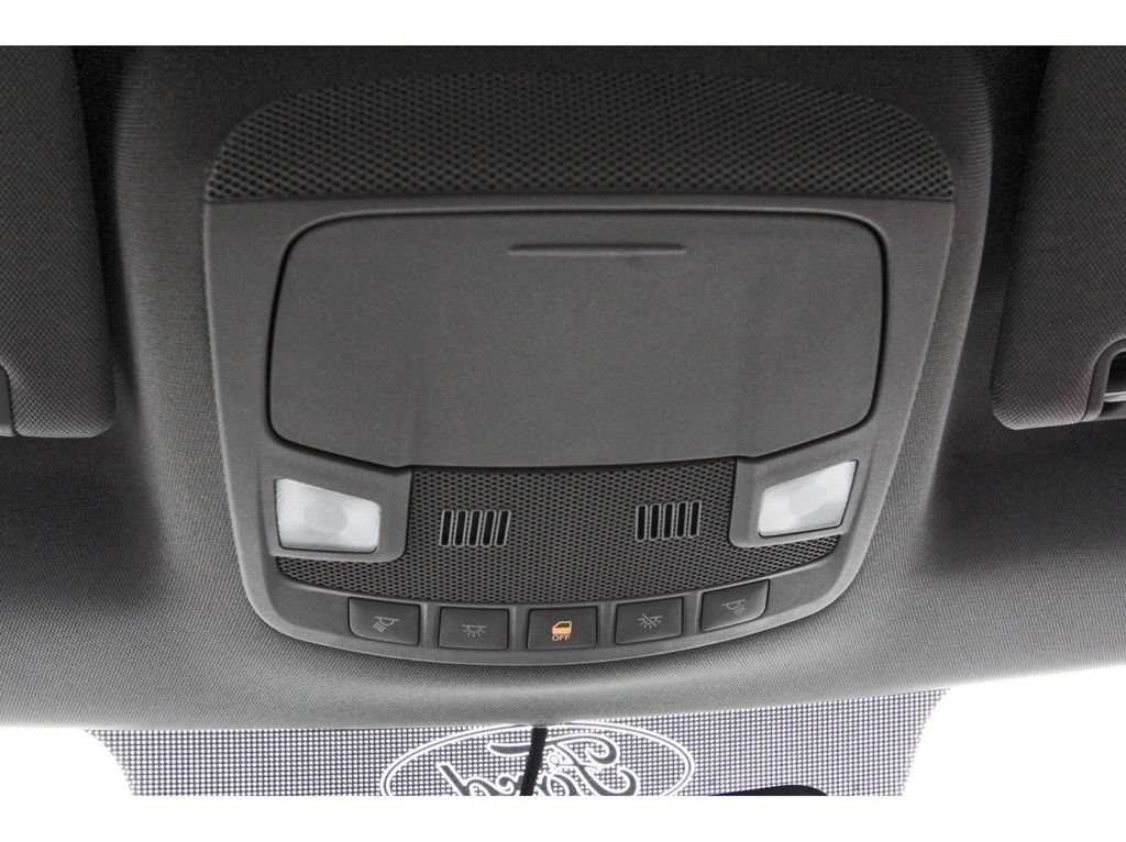 Used 2015 Ford F150 XLT w/ Equipment Group 301A Mid AWD/4WD image 24