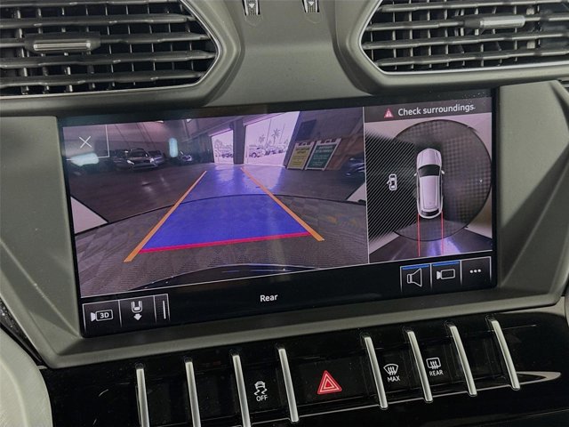 Used 2019 Lamborghini Urus AWD/4WD image 17
