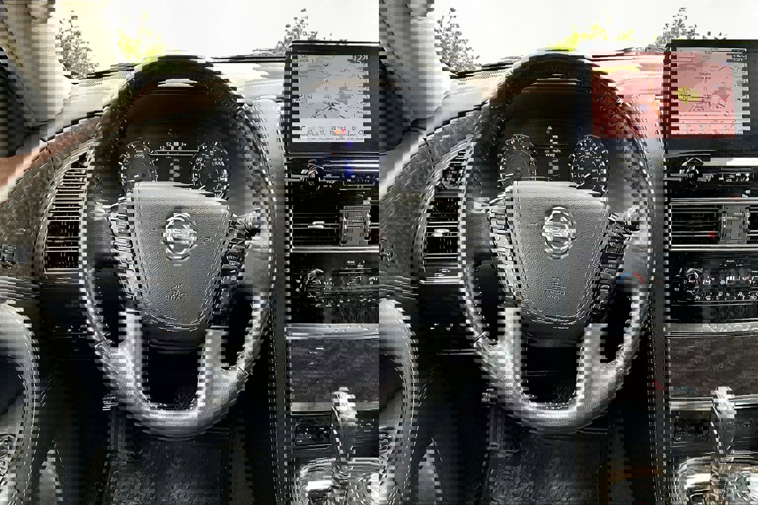 Used 2021 Nissan Armada Platinum w/ Captain's Chairs Package image 5