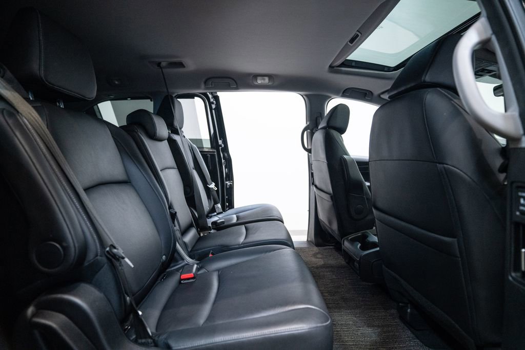 Used 2023 Honda Odyssey EX-L image 35