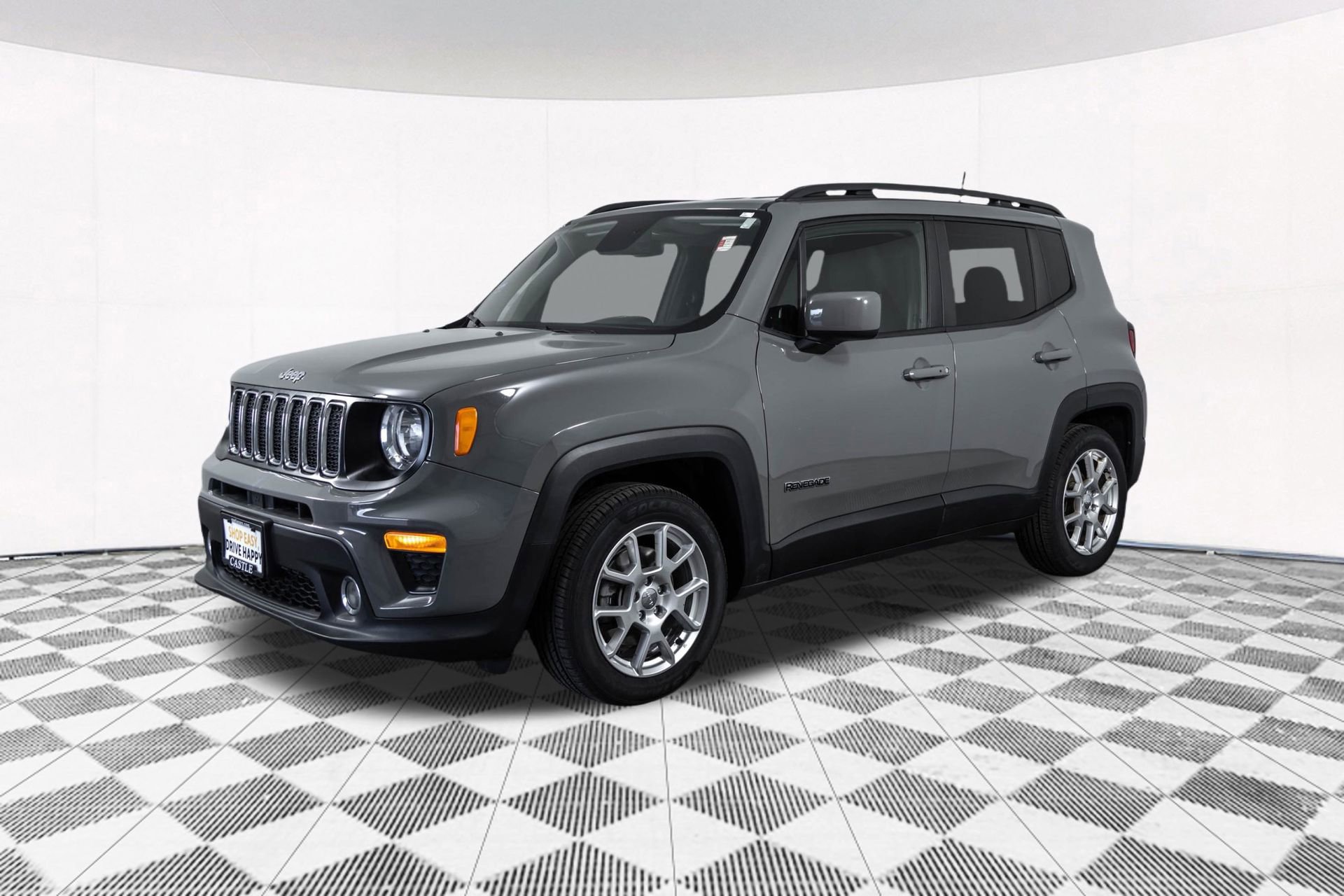 Used 2020 Jeep Renegade Latitude FWD image 11