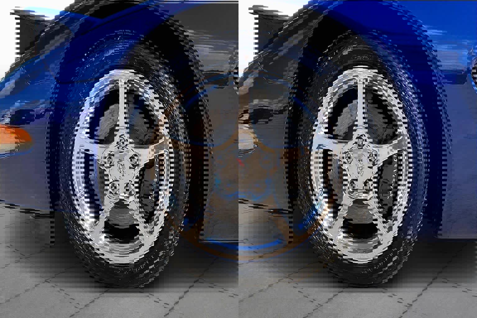 Used 2004 Chevrolet Corvette Coupe w/ Preferred Equipment Group image 8