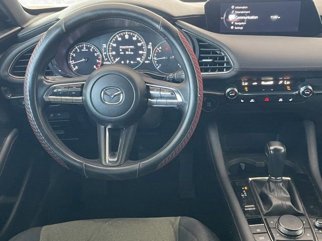 Used 2022 MAZDA MAZDA3 s FWD image 11