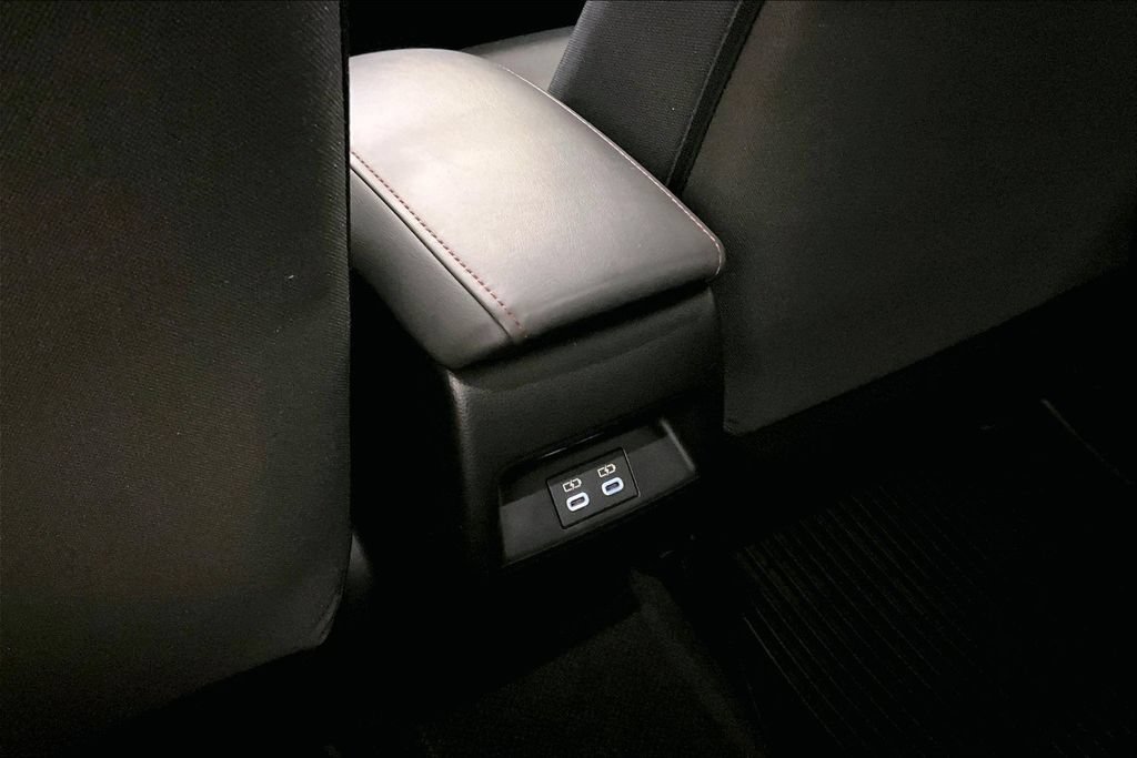 Used 2024 Toyota Corolla SE FWD image 10