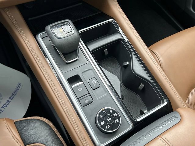 Certified 2023 Nissan Pathfinder Platinum image 22