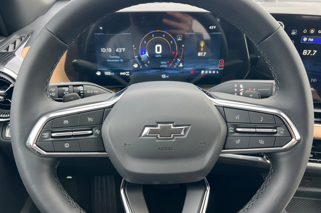 New 2026 Chevrolet Equinox ACTIV image 21