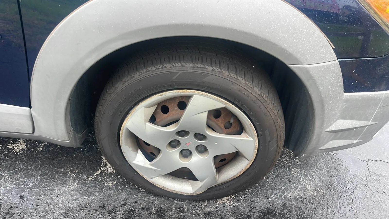 Used 2003 Pontiac Vibe AWD w/ Power Group Value Package image 8