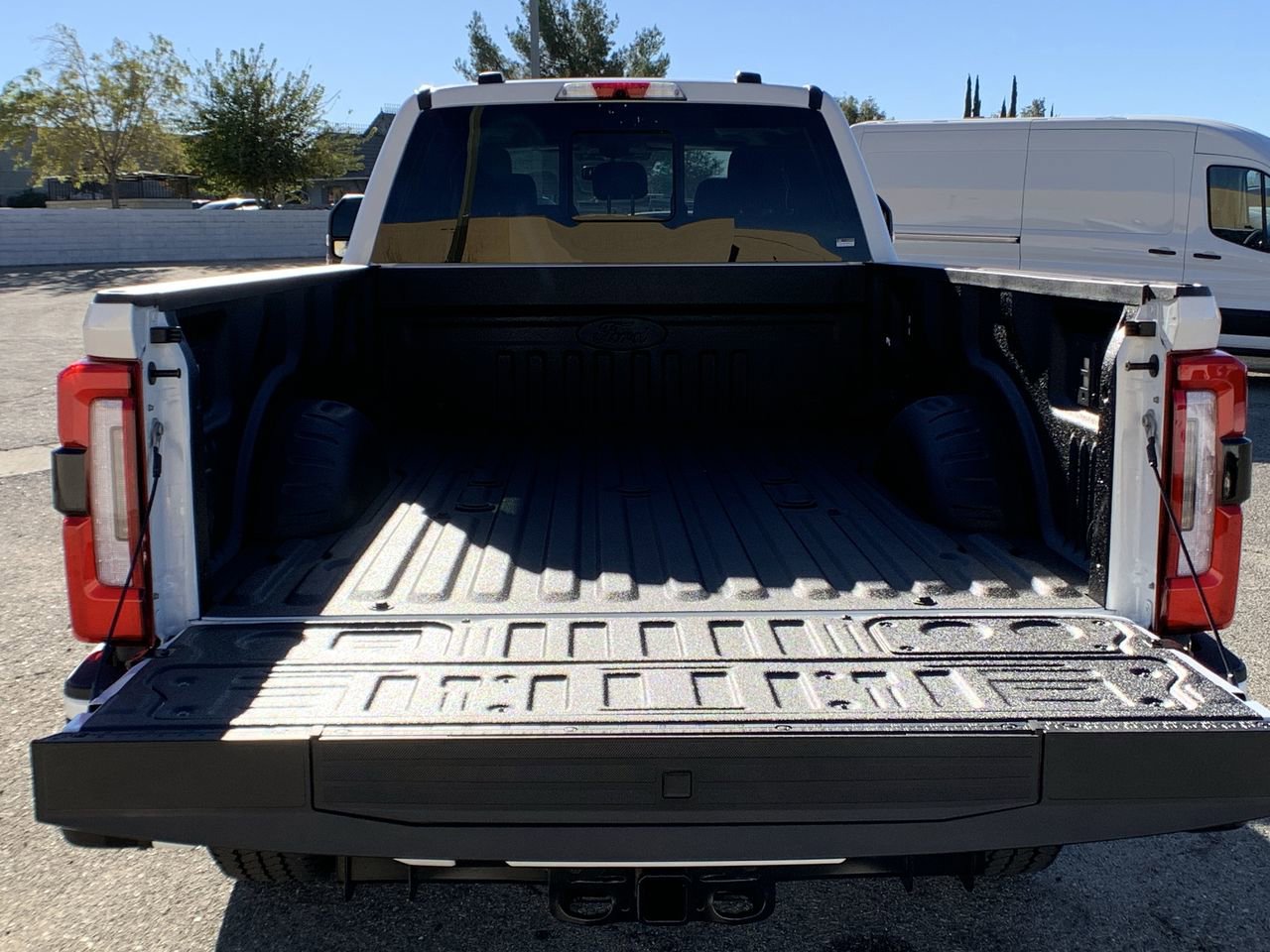New 2026 Ford F350 Platinum w/ Platinum Plus Package image 44
