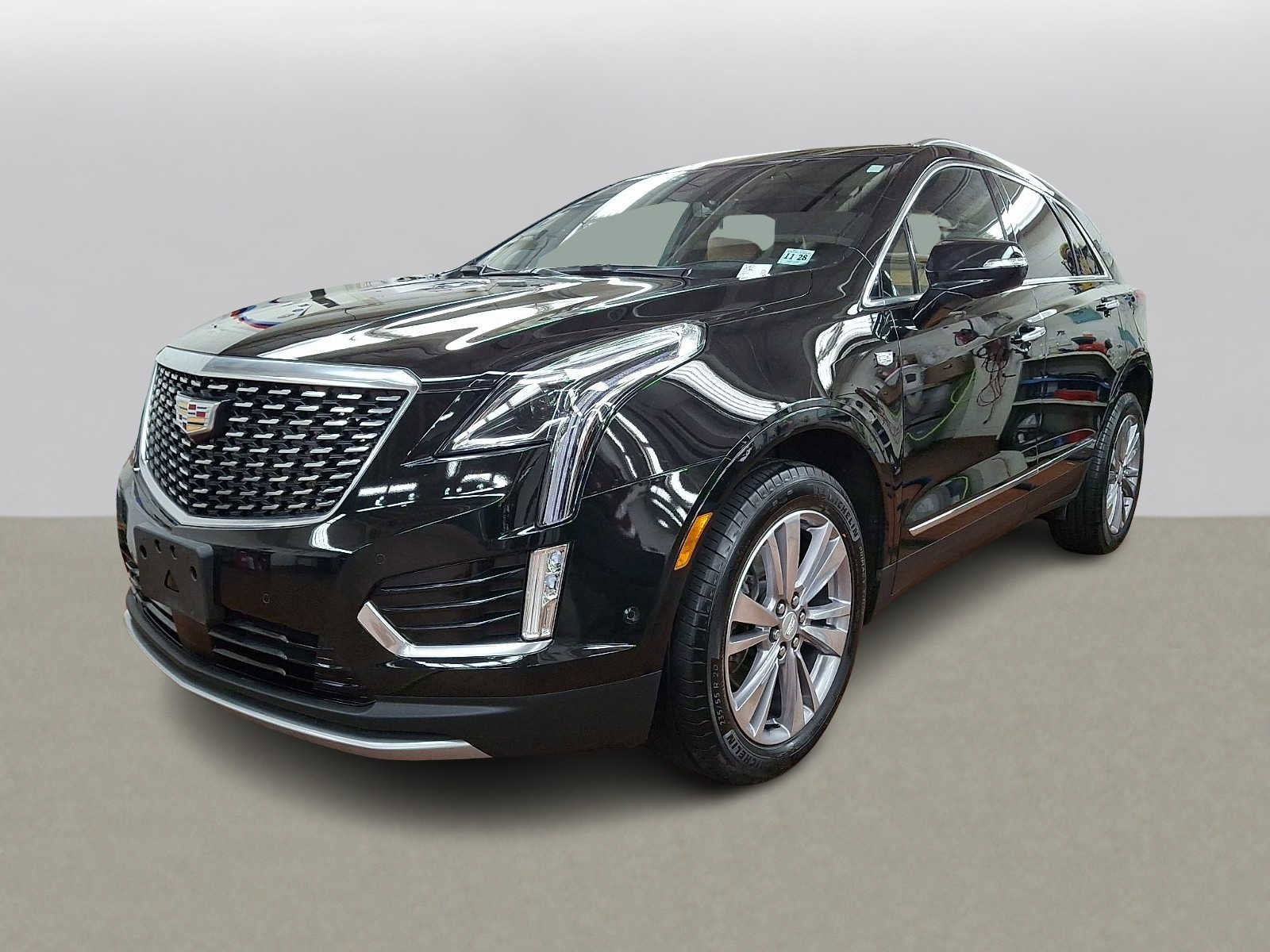 Used 2024 Cadillac XT5 Premium Luxury w/ Technology Package AWD/4WD image 1