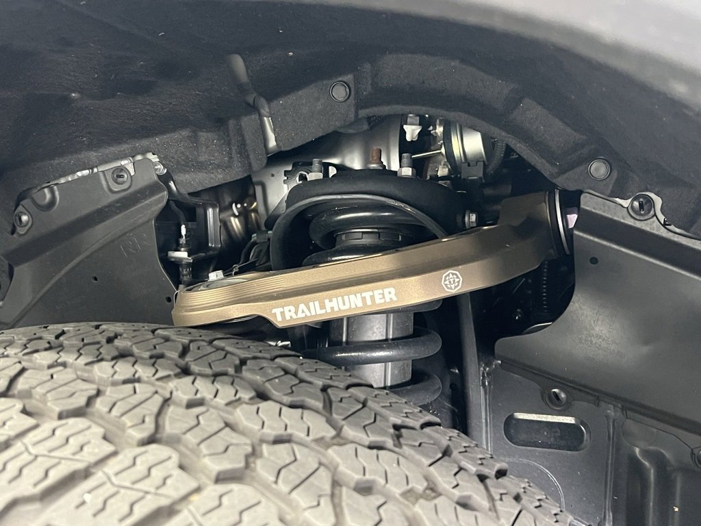 Used 2025 Toyota Tacoma Trailhunter image 8