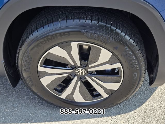 Certified 2026 Volkswagen Atlas SE FWD image 20