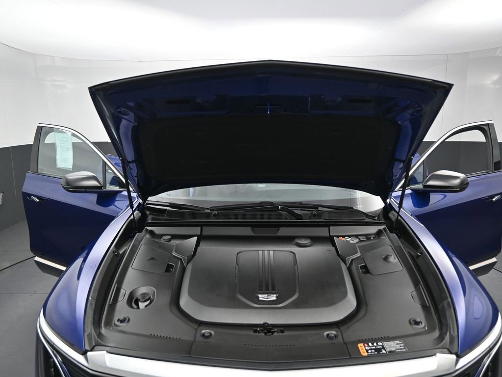 Used 2024 Cadillac Lyriq Tech image 36