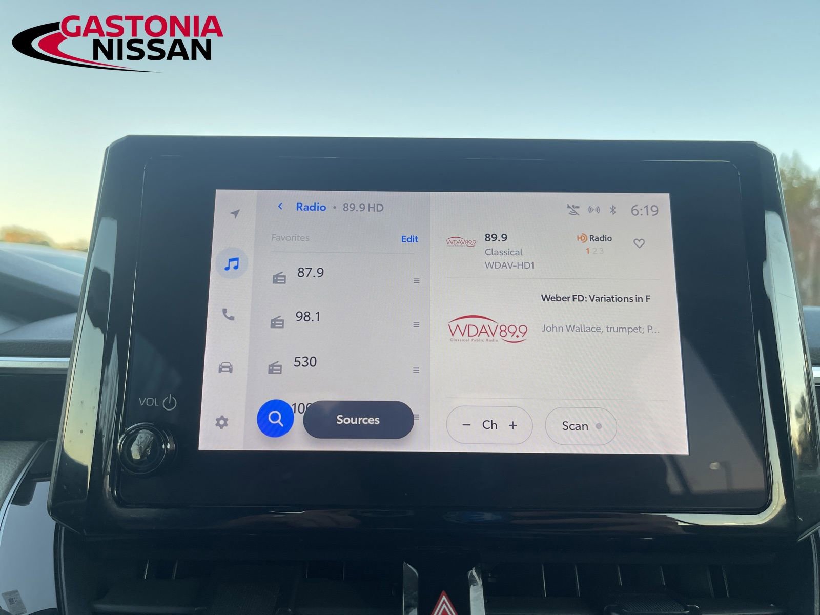 Used 2024 Toyota Corolla LE image 28